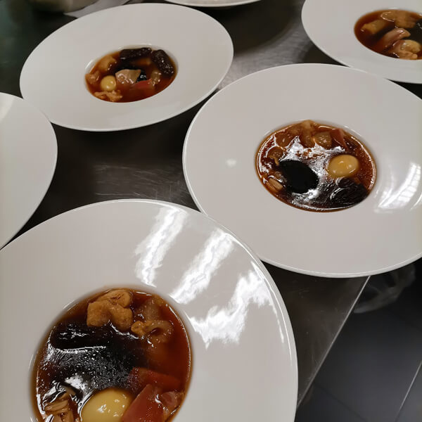 雍和艺术中心晚宴汤羹